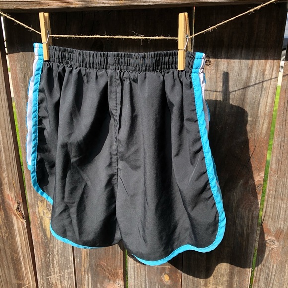 Nike - Running Shorts - Size S/M - Picture 5 of 7